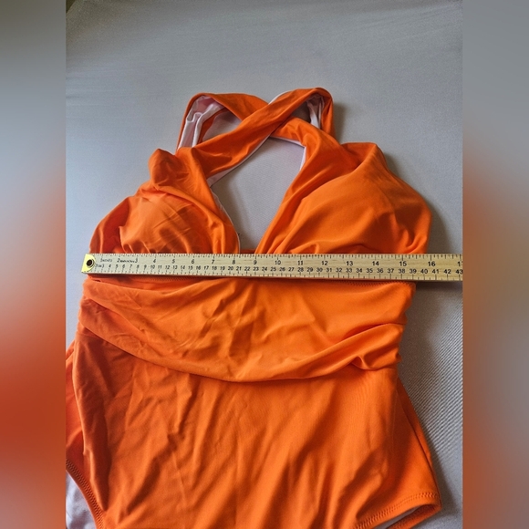 Hilinker- Women's ,Size XL , One-Piece Swimsuit Orange - Picture 3 of 6